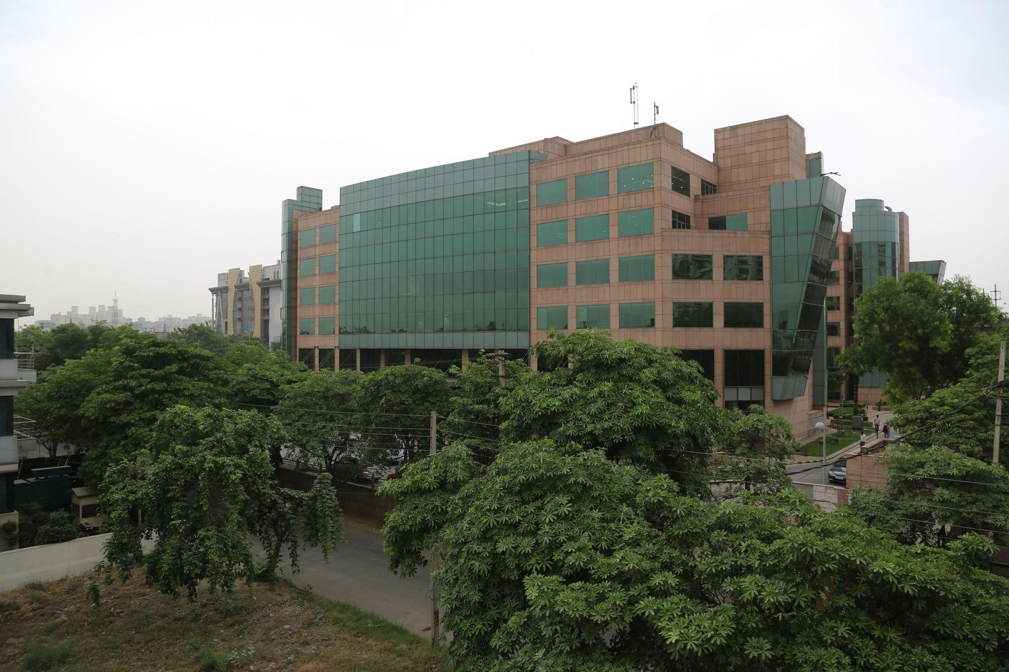 Imperial Apartments Huda City Gurgaon Zewnętrze zdjęcie